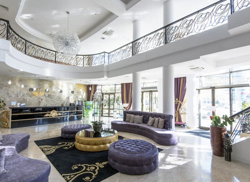 Установка видеонаблюдения в гостиницах