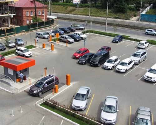 Видеонаблюдение за парковкой торгового центра